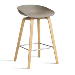 About a Stool 32 Low barstol lackerat ekstativ 2.0, Khaki-rostfritt stålstöd^HAY Clearance