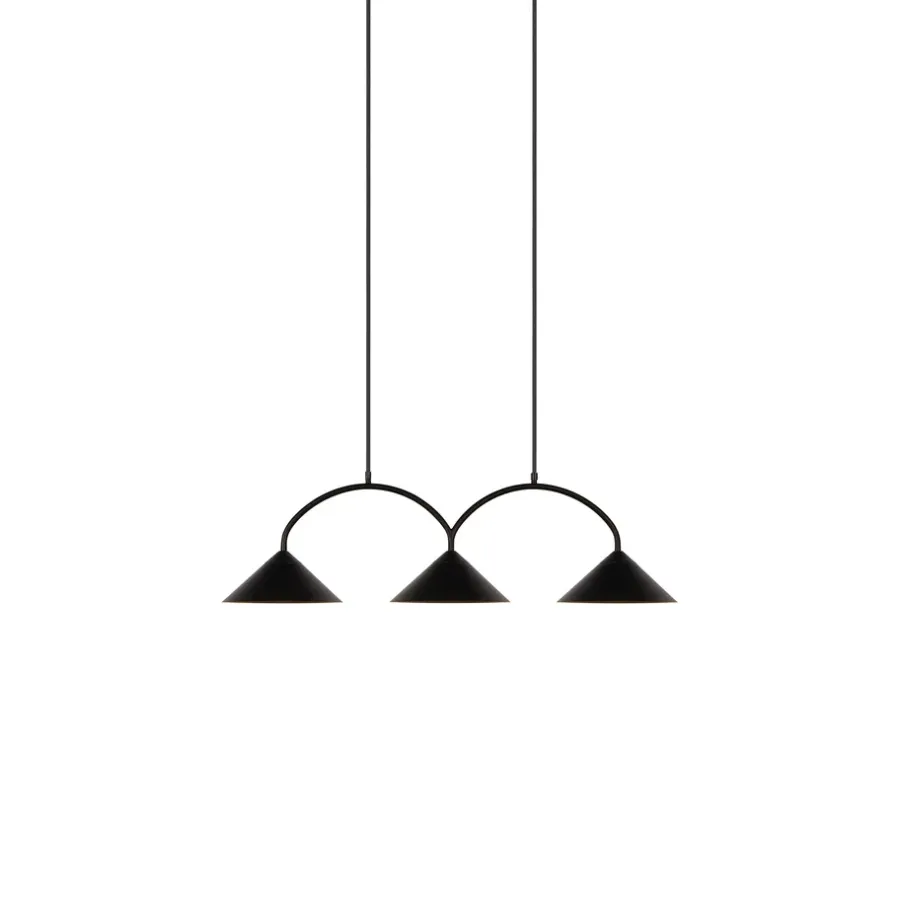 Curve pendel 3, Svart^Globen Lighting Hot