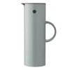 EM77 termos 1 l, dusty green (grön)^Stelton Outlet