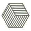 Grytunderlägg-Zone Denmark Hexagon grytunderlägg, Olive Taupe