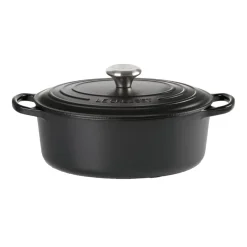 Signature oval gryta 6,3 l, Matte black^Le Creuset Outlet