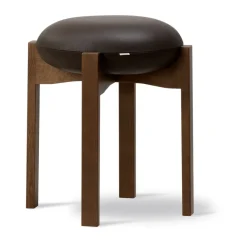 Pioneer pall låg, Primo 86-1-rökbets lackad ek^Fredericia Furniture Clearance