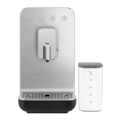 Kaffemaskiner-Smeg espressomaskin med behållare automatisk, Svart
