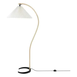 Läslampor|Barnlampor-GUBI Timberline golvlampa, Oak-birch-white